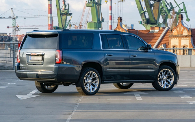 GMC Yukon cena 229000 przebieg: 49000, rok produkcji 2020 z Warszawa małe 667